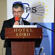 Konferencja KFS &quot;Od inwestycji do usług&quot;